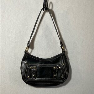 Style & CoElegant Black Leather Shoulder Bag
